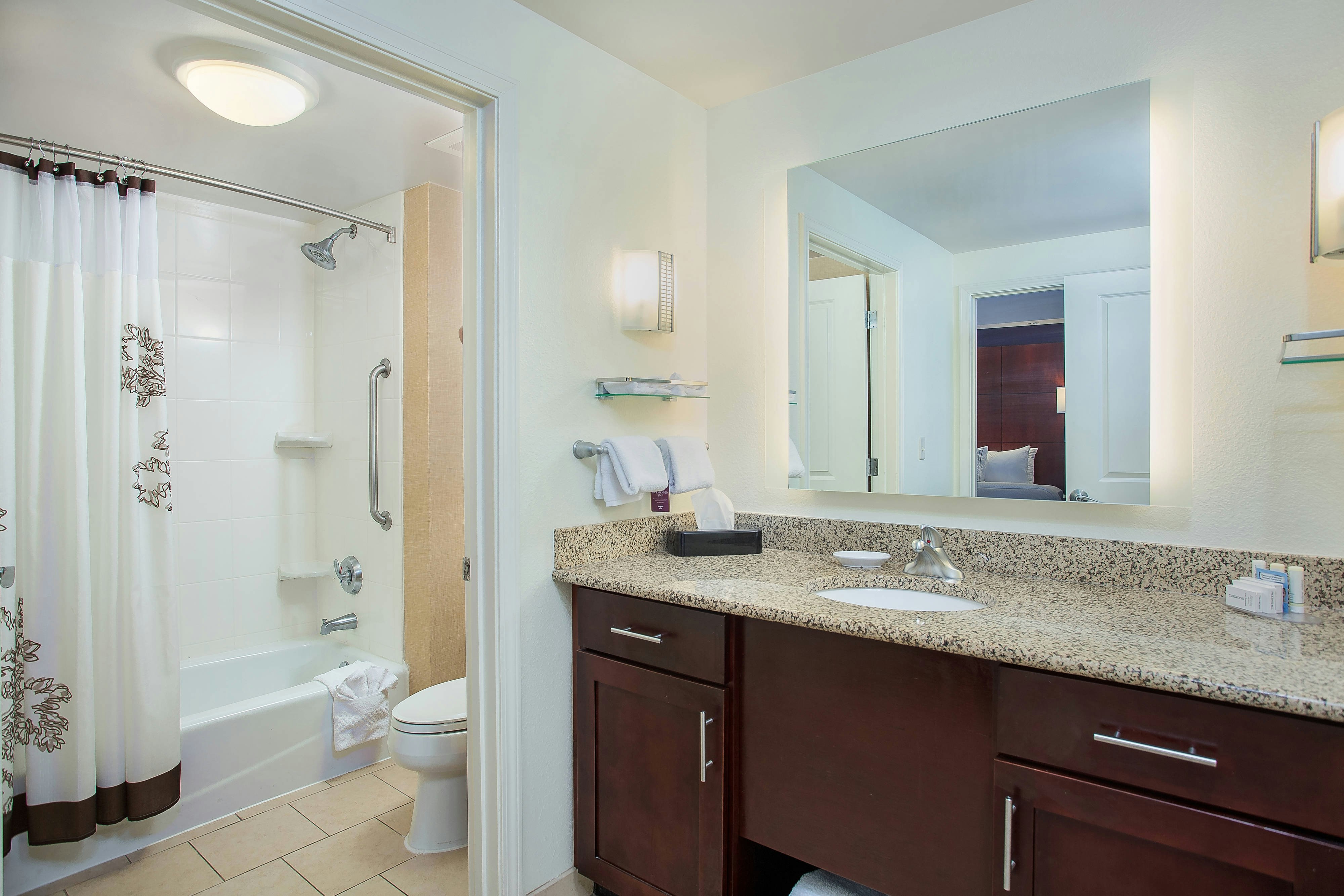 Residence Inn Jackson 27/28