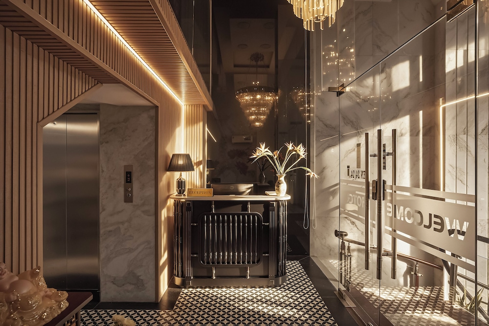 The Passion Suite Hotel 7/56