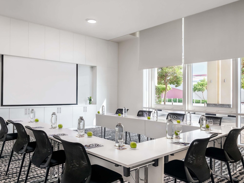 Ibis Styles Dragon Mart Dubai 61/69