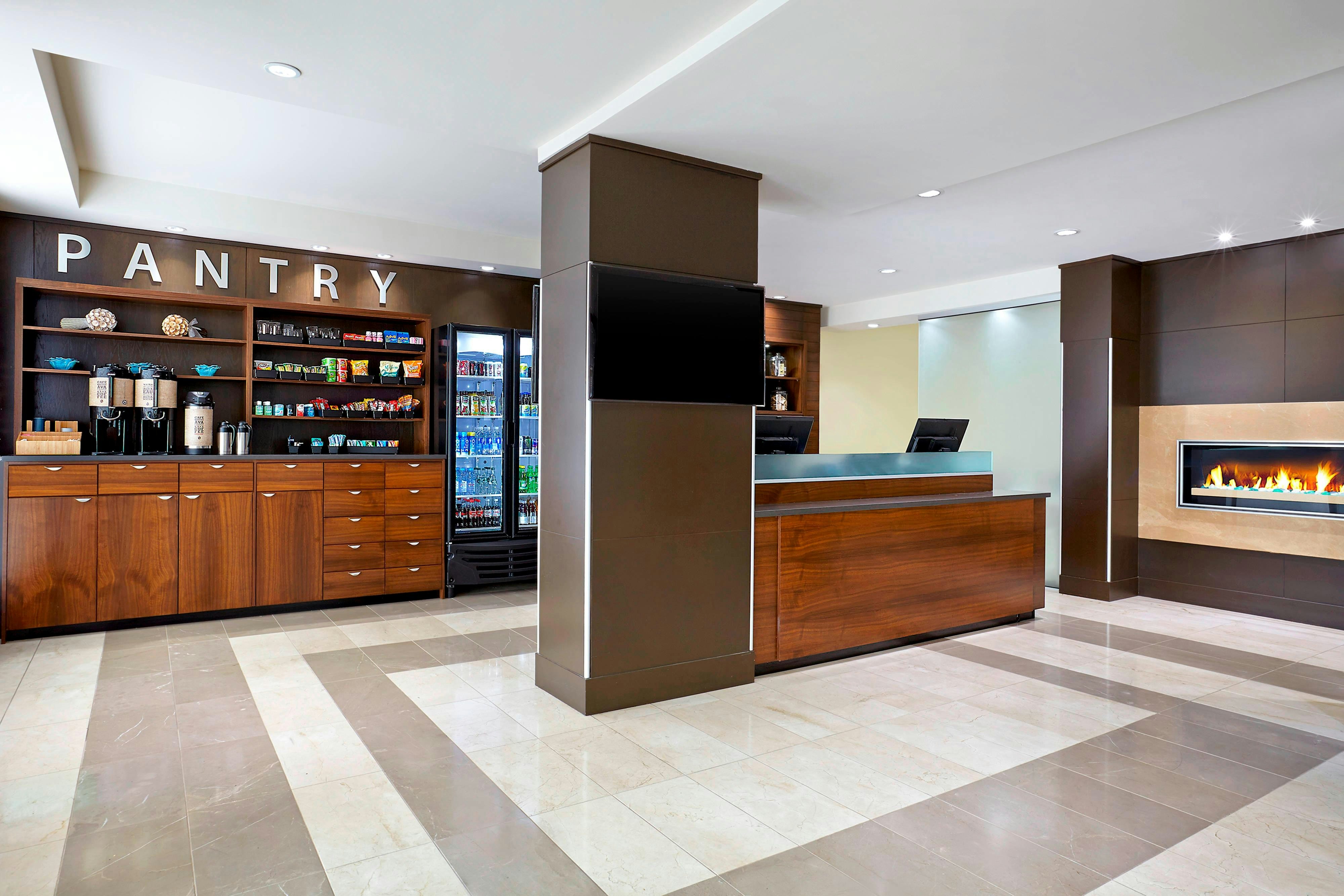 FOUR POINTS BY SHERATON SURREY 2/7