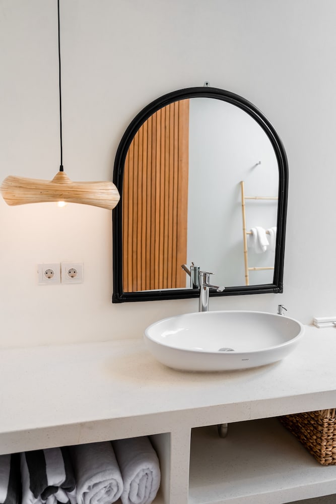 Shanti Boutique Retreat 57/57
