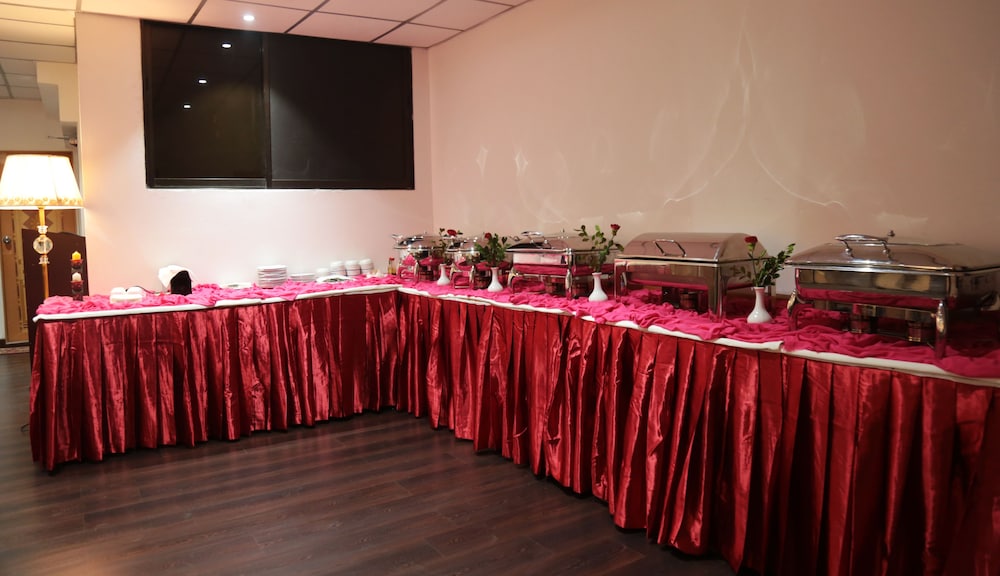 Civic Inn Uttara 45/47