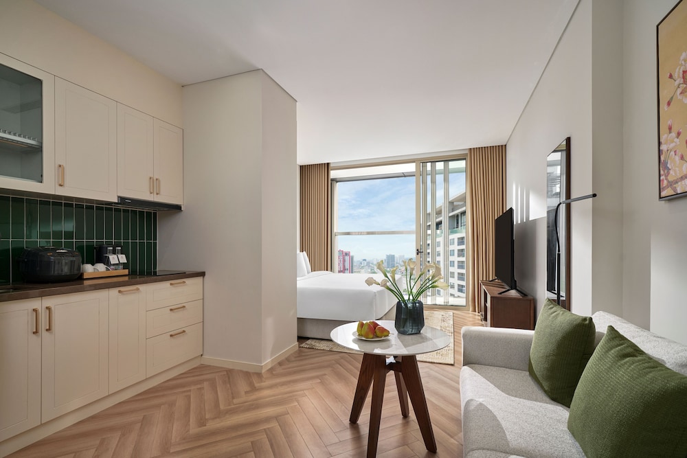 Epic Tower Swiss-Belresidences 49/71