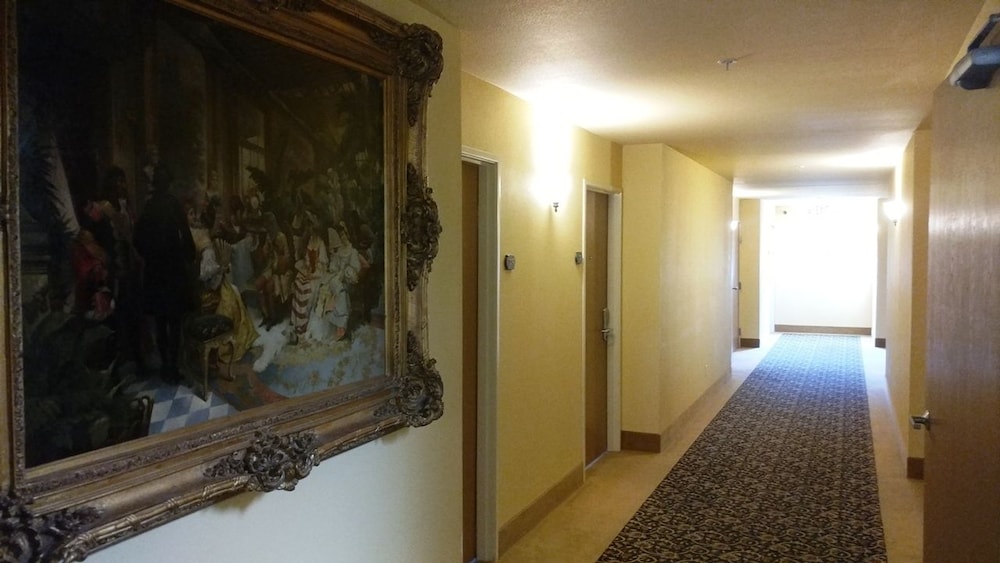 Palace Inn Suites Lincoln City 20/38