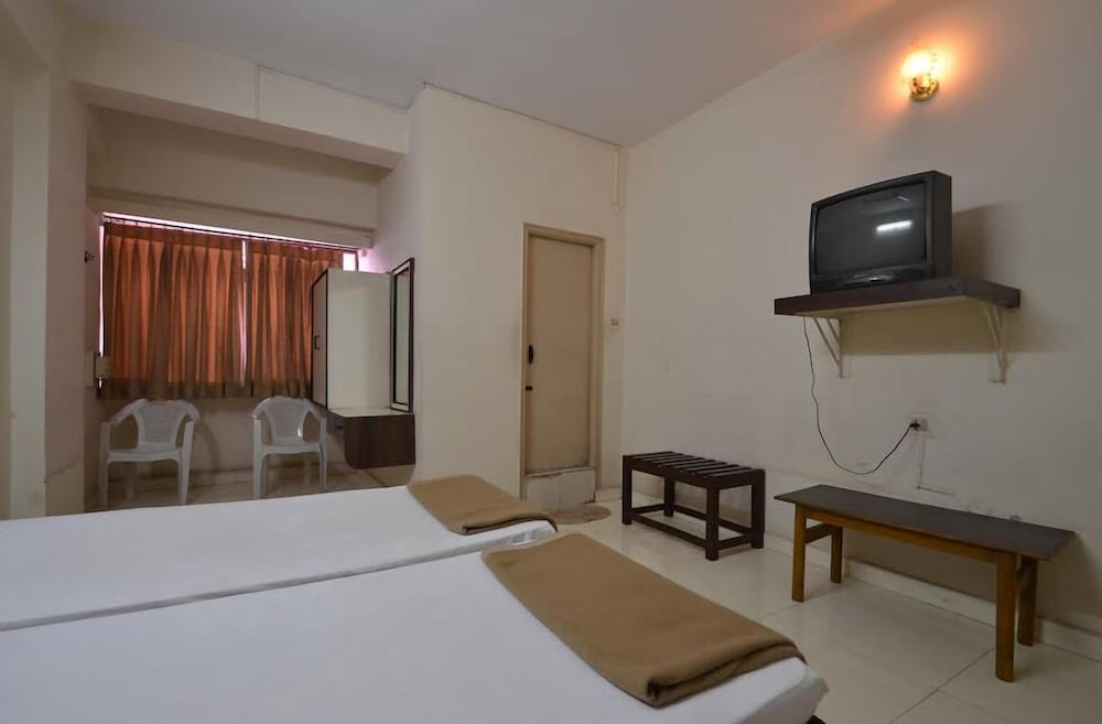 Hotel Maya Deluxe 21/29