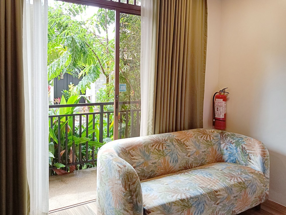 Tag Resort Coron 45/81
