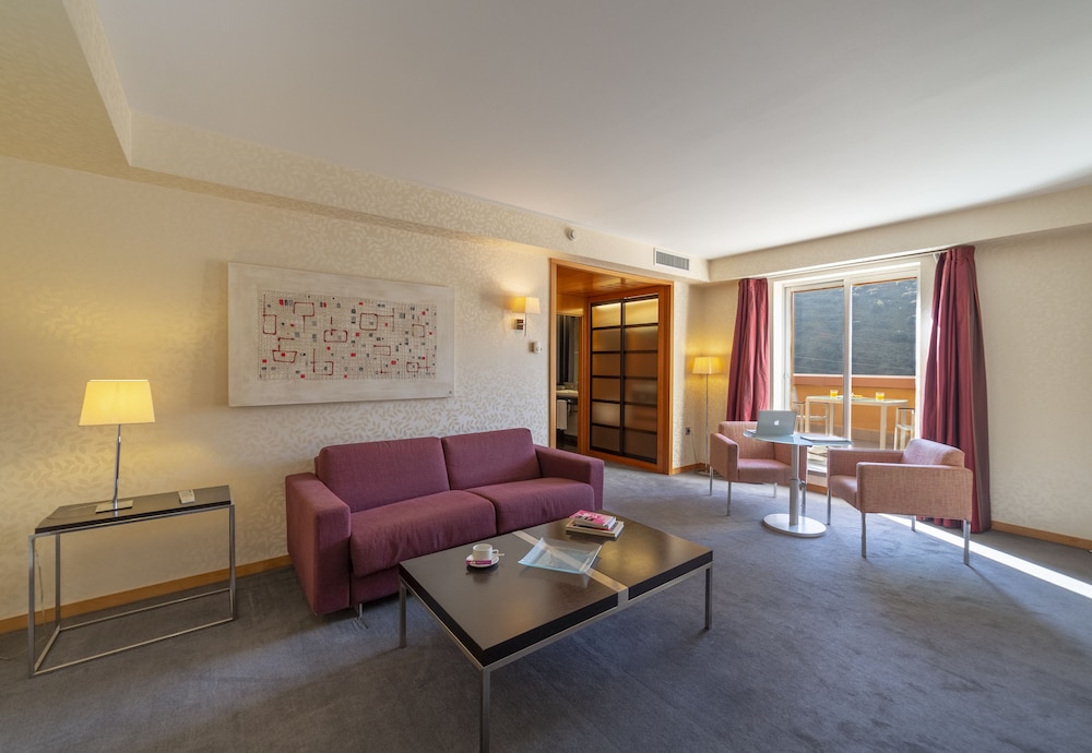 Macia Real De La Alhambra 38/65