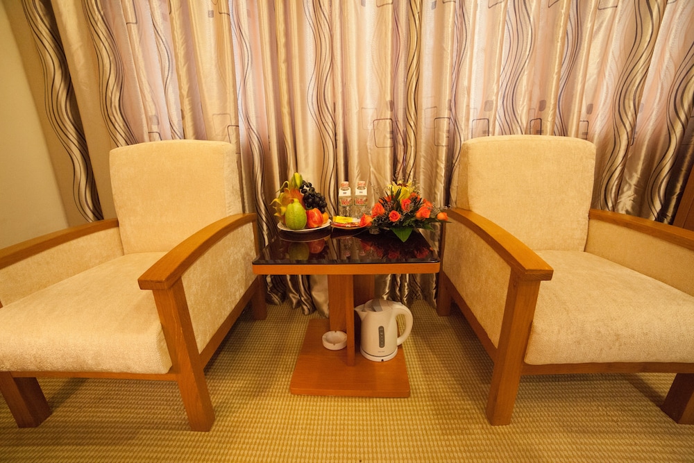 Da Nang Petro Hotel 55/71