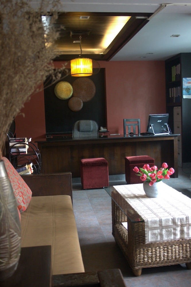 Baan Bandalay Hotel 15/59