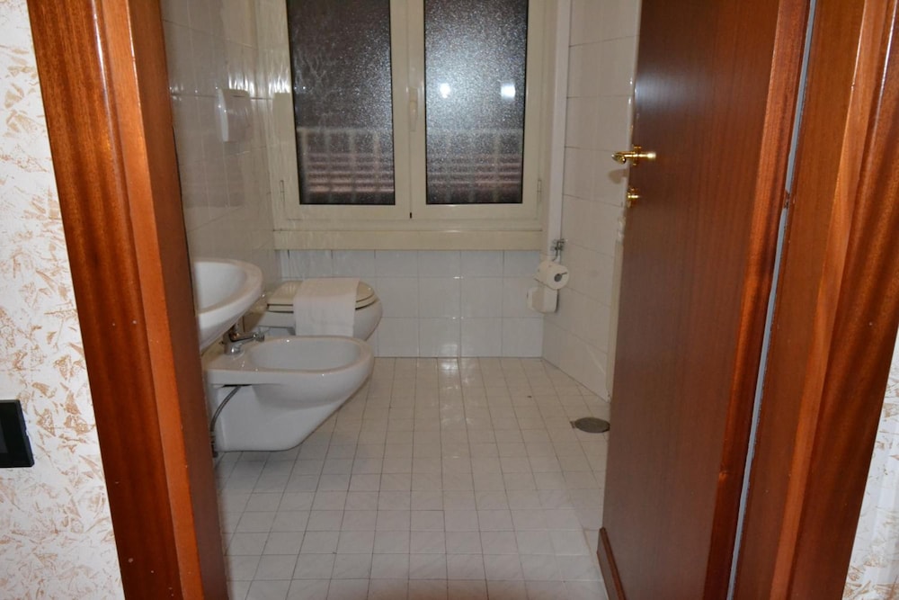 Hotel Ferrarese Roma 47/49