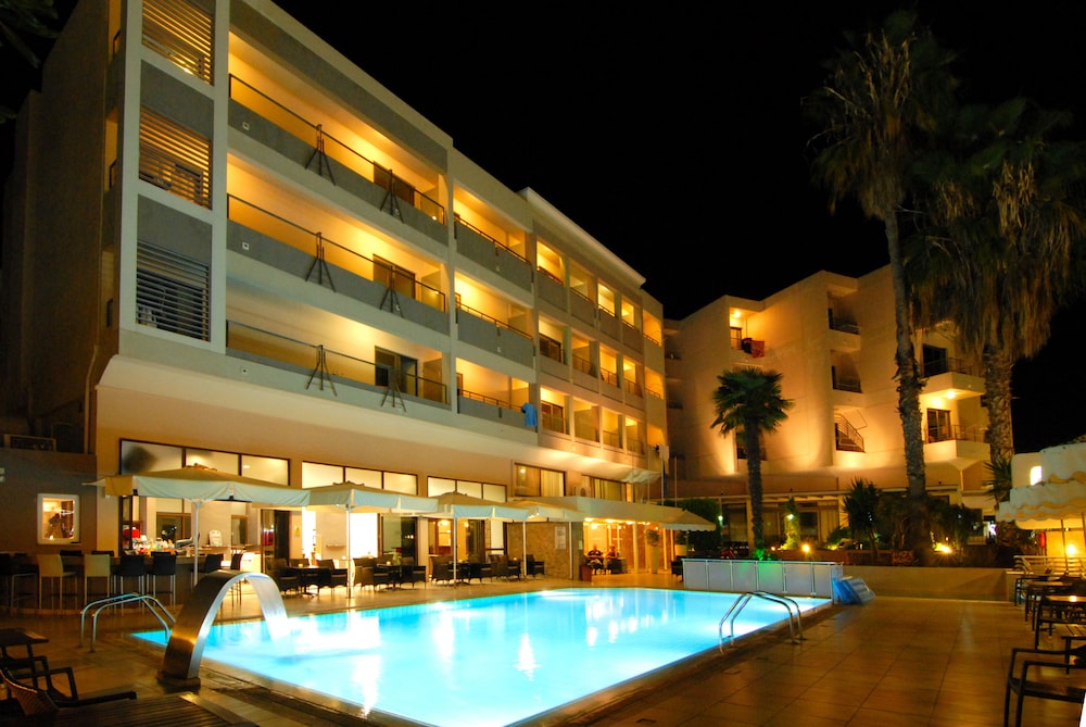 Saint Constantine Hotel in KOS