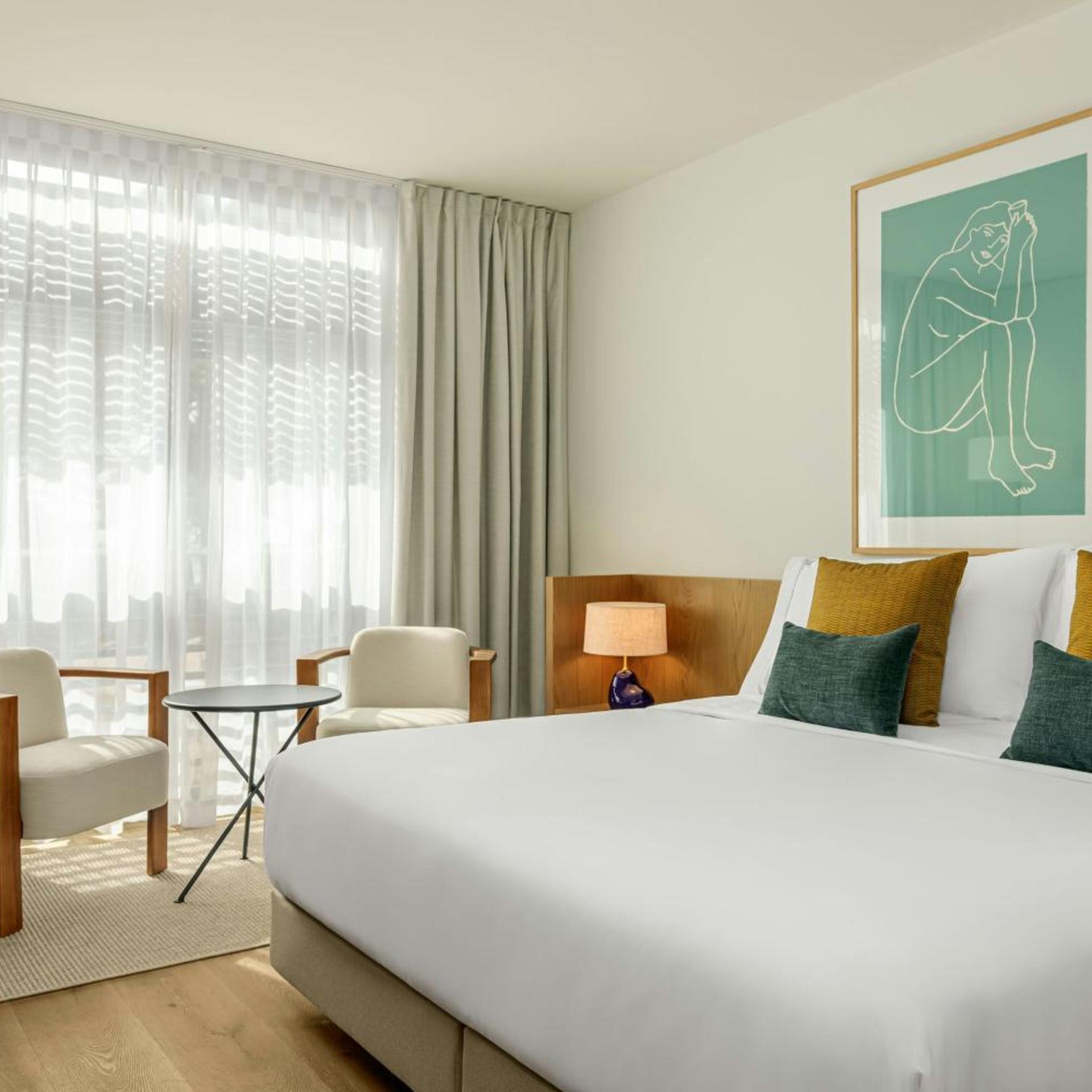 Premium, King Bed, Garden View, Garden Access