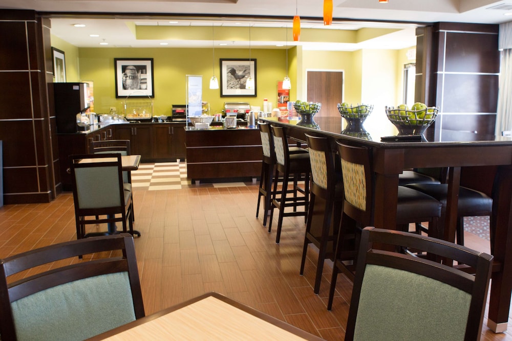 Hampton Inn Cincinnati Northwest Fairfield 38/50