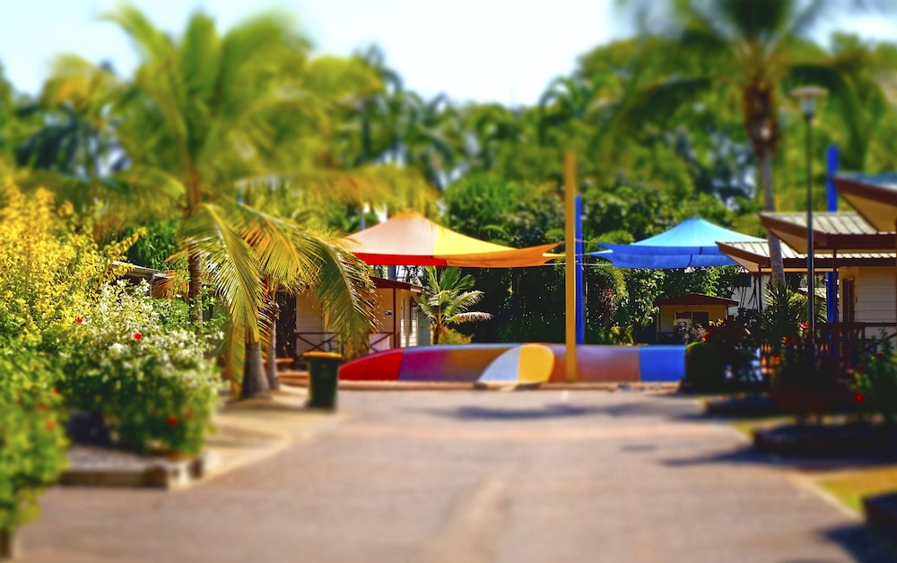 DARWIN FREESPIRIT RESORT 64/72