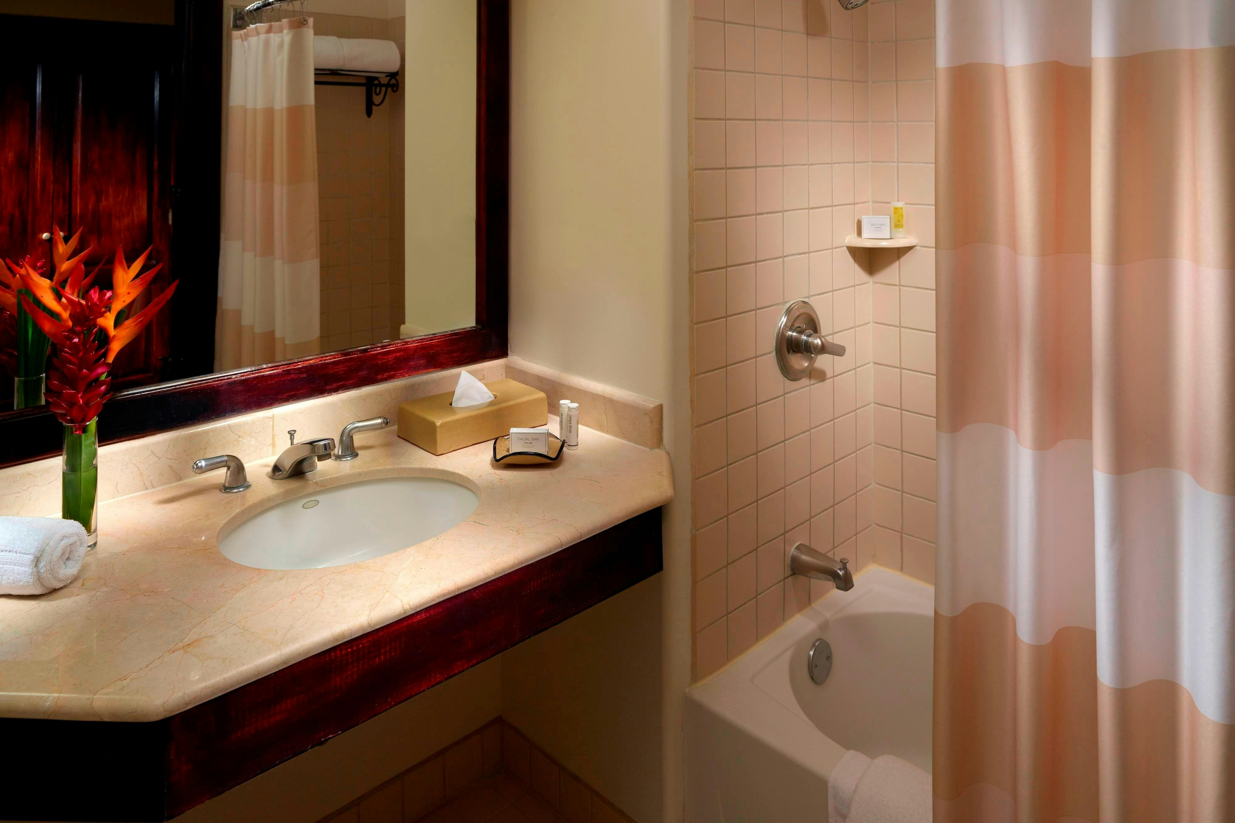 Courtyard by Marriott San Jose Escazu 20/20