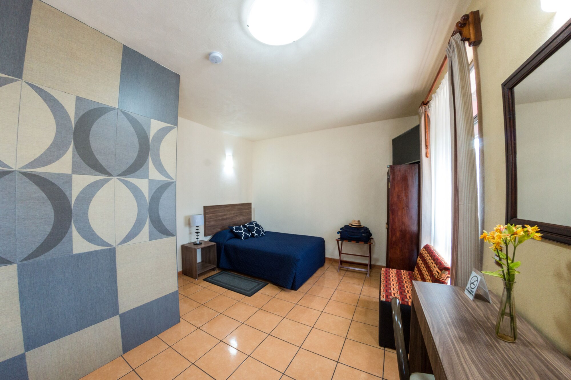 غرفة قياسية بسرير مزدوج، Hotel Estefania 3/10