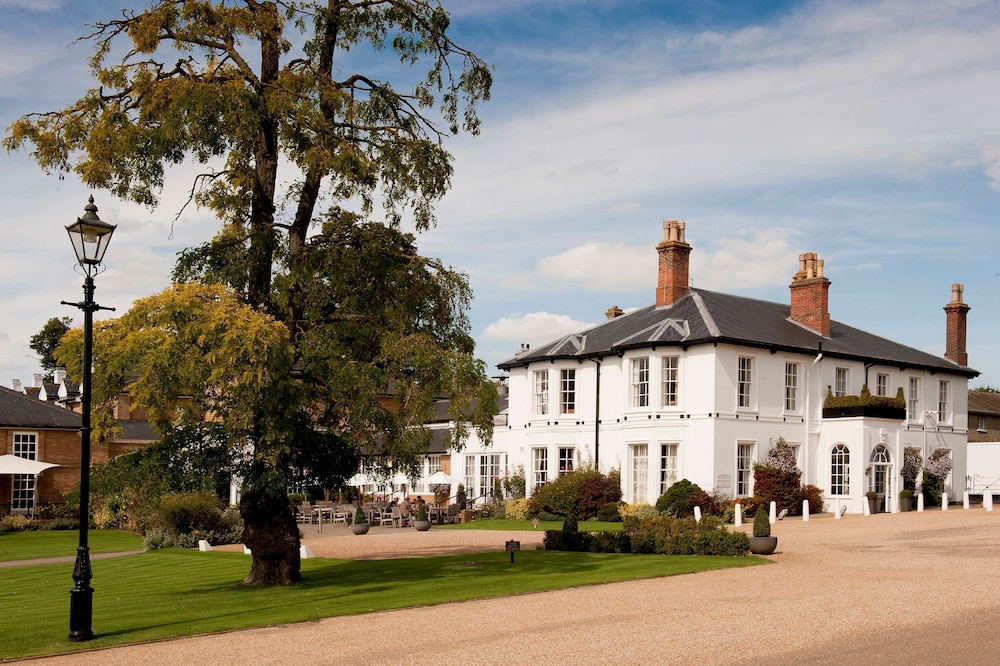 Bedford Lodge Hotel and Spa 43/49
