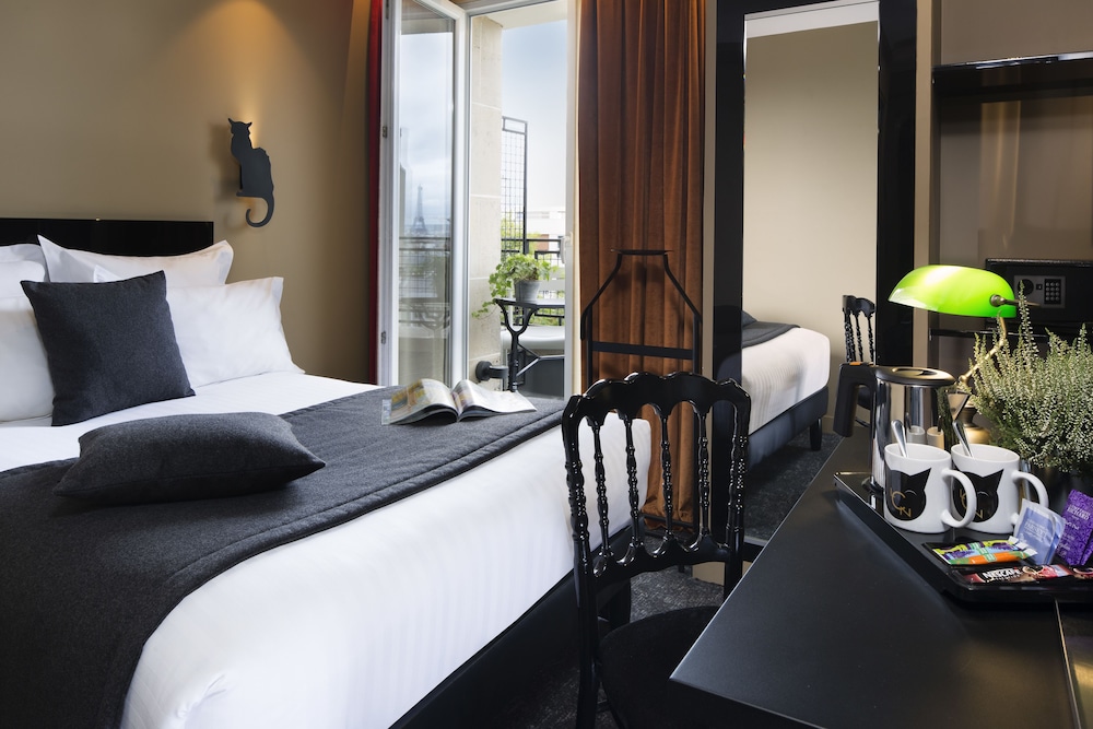 Hotel Le Chat Noir 20/68