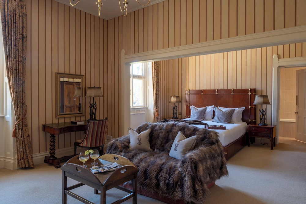 جناح سوبيريور بسرير كينج، Horsted Place 5/8
