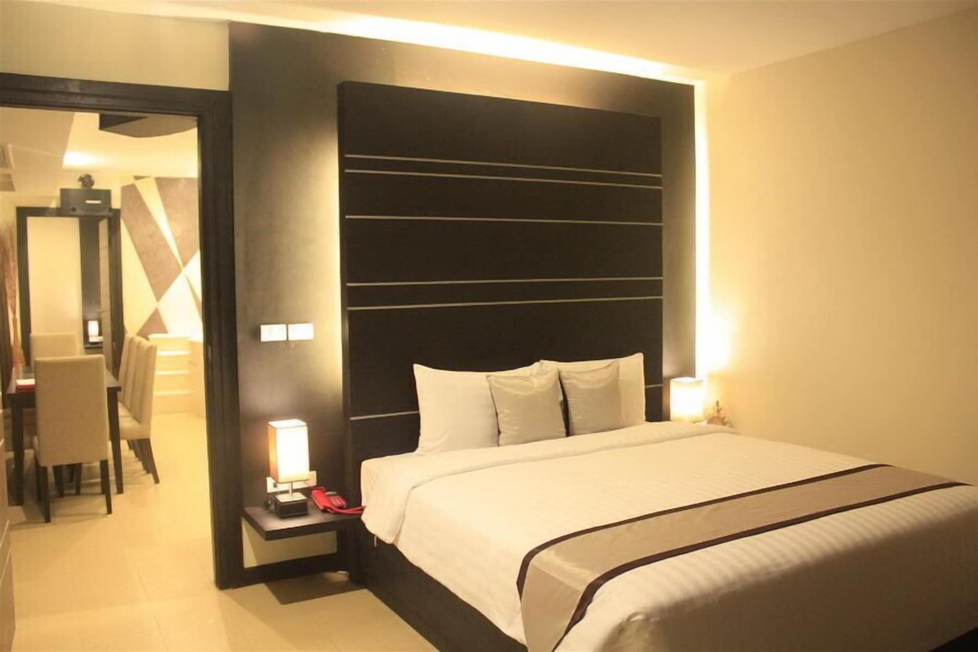 SUPERIOR, DOUBLE BED