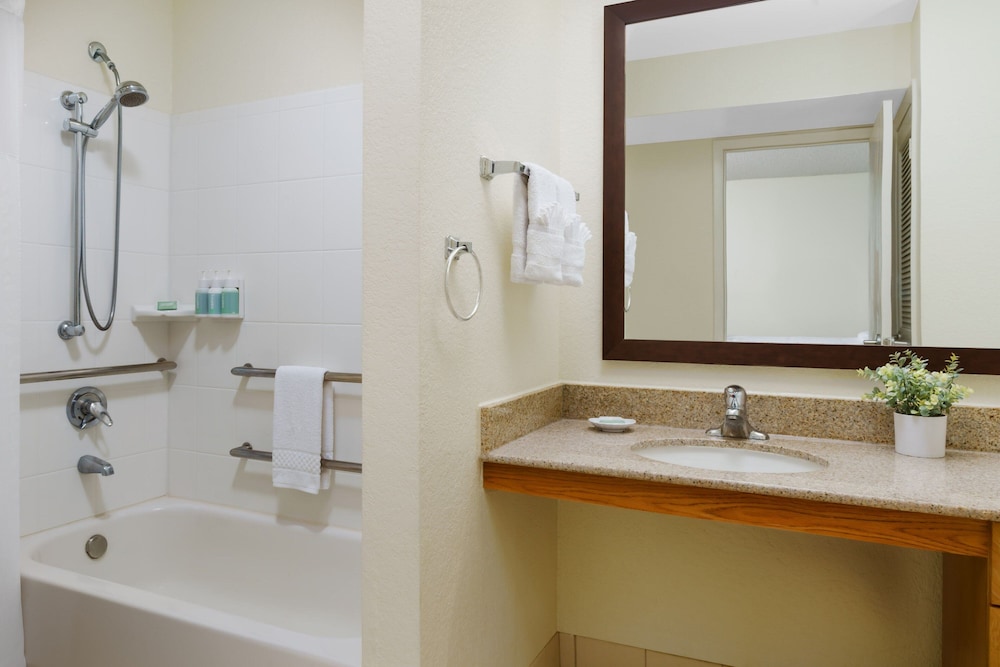 Residence Inn Orlando Altamonte Springs/Maitland 21/22
