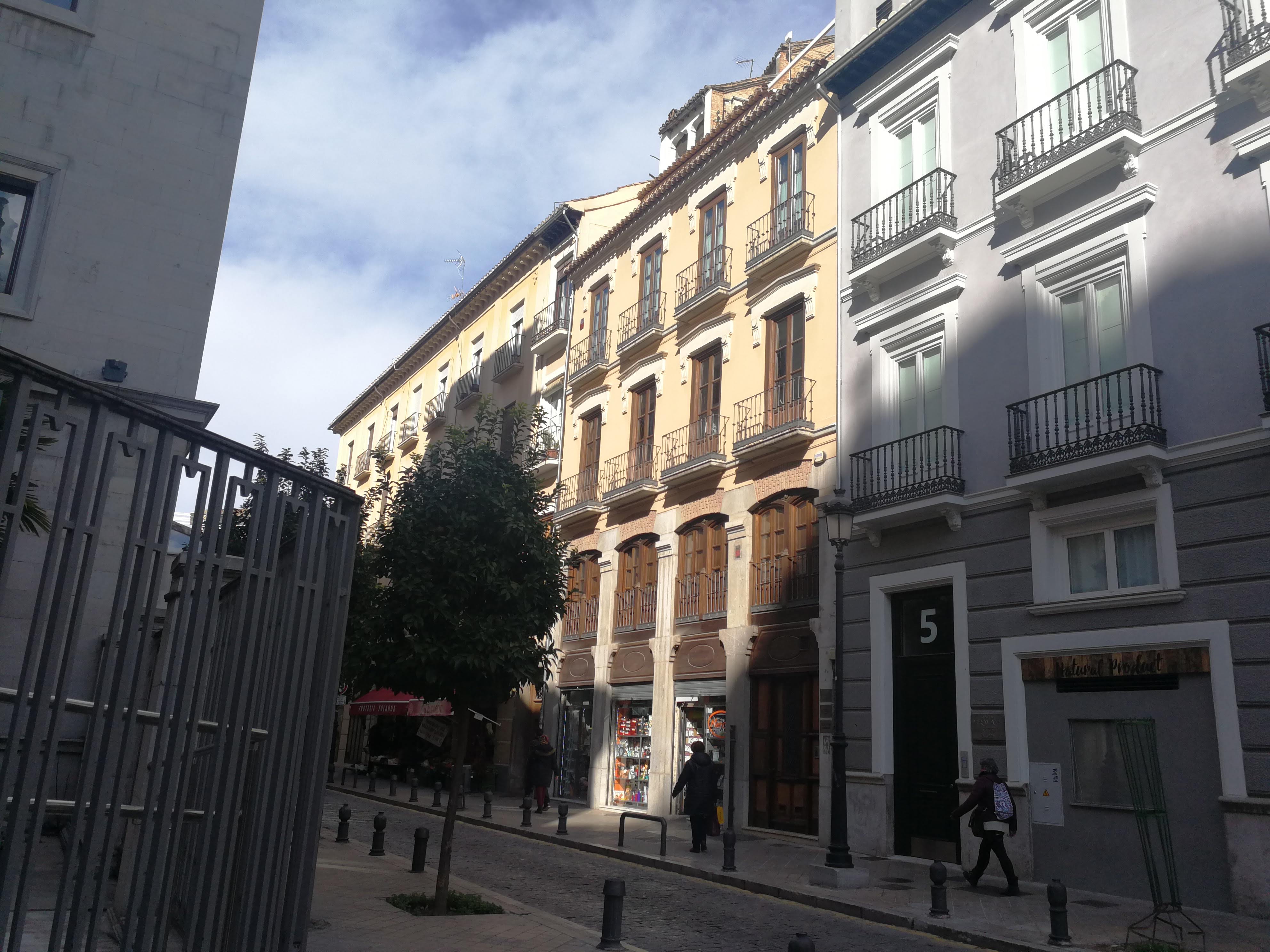 CASA MONTALBAN APARTAMENTOS 4/50