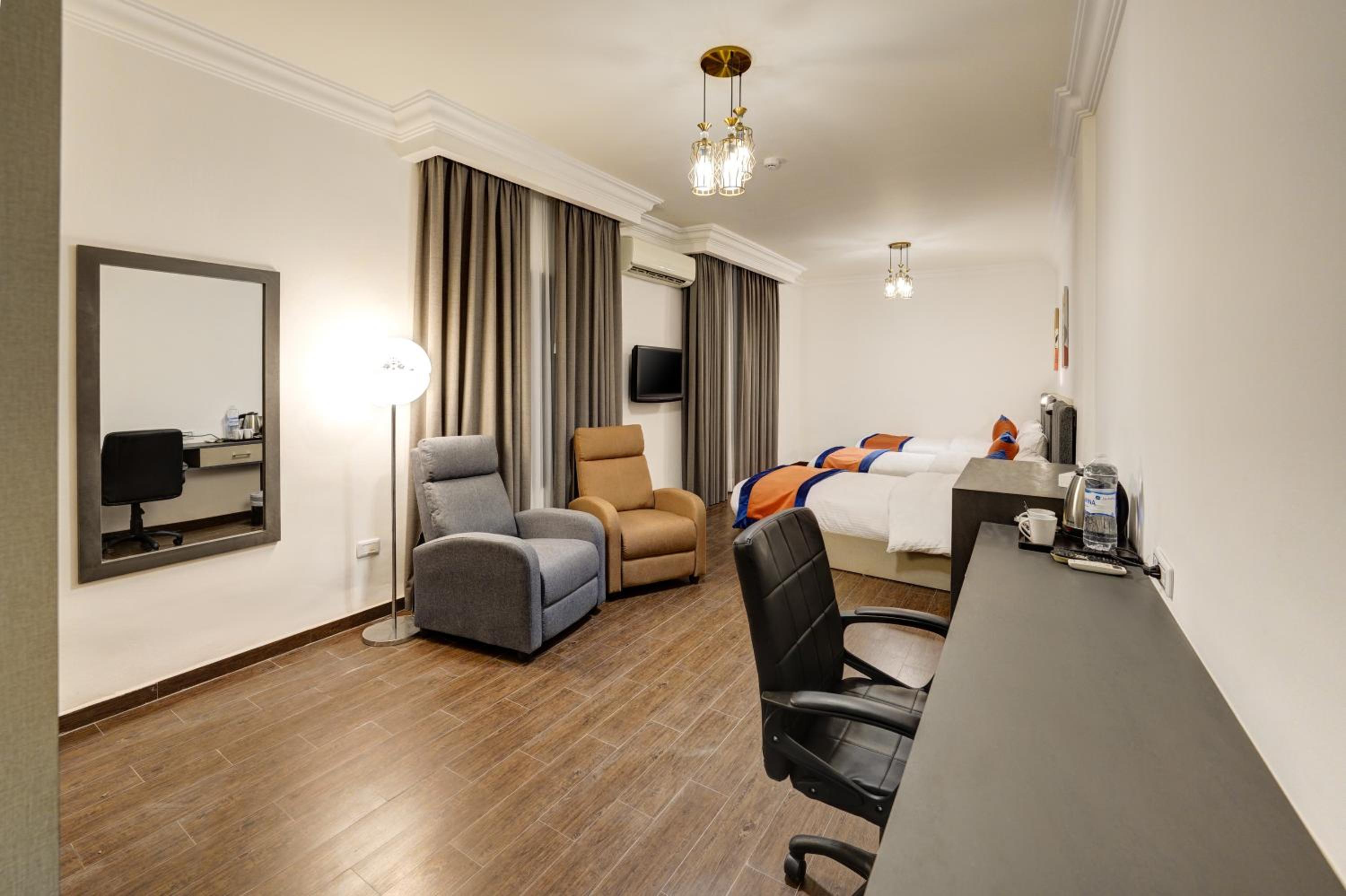 The Loft Hotel By FHM 45/58