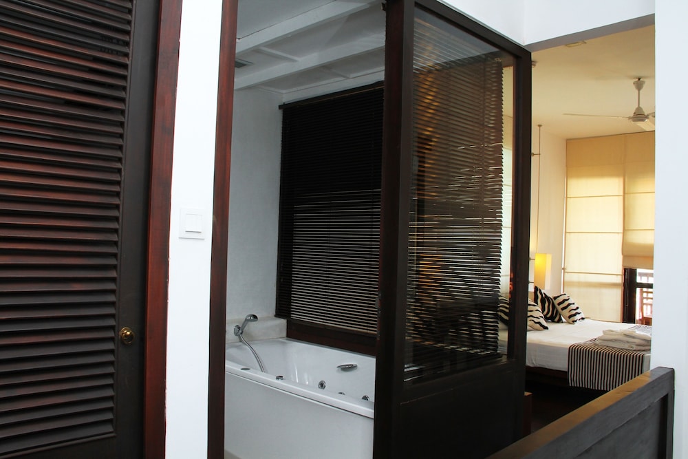 Goldi Sands Hotel 35/36