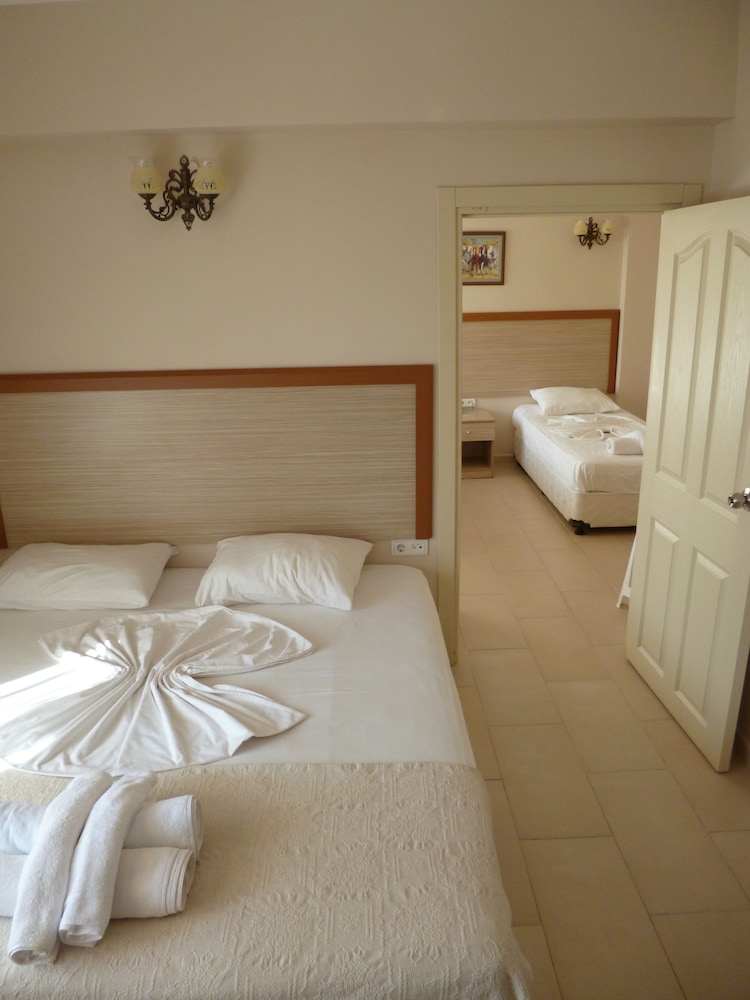 Istanbul Yildiz Hotel 8/26