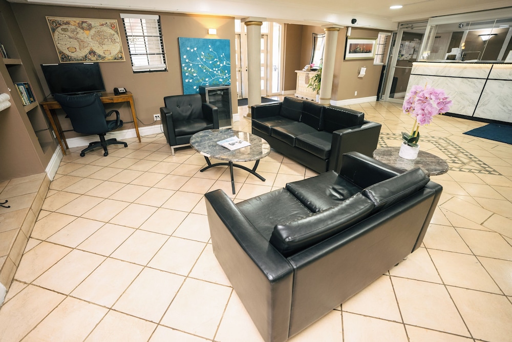 Howard Johnson Inn Peachtree/Norcross 14/21