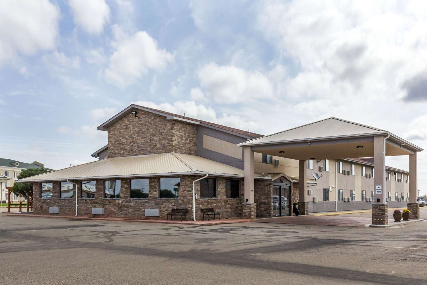 Quality Inn Lamar 5/26