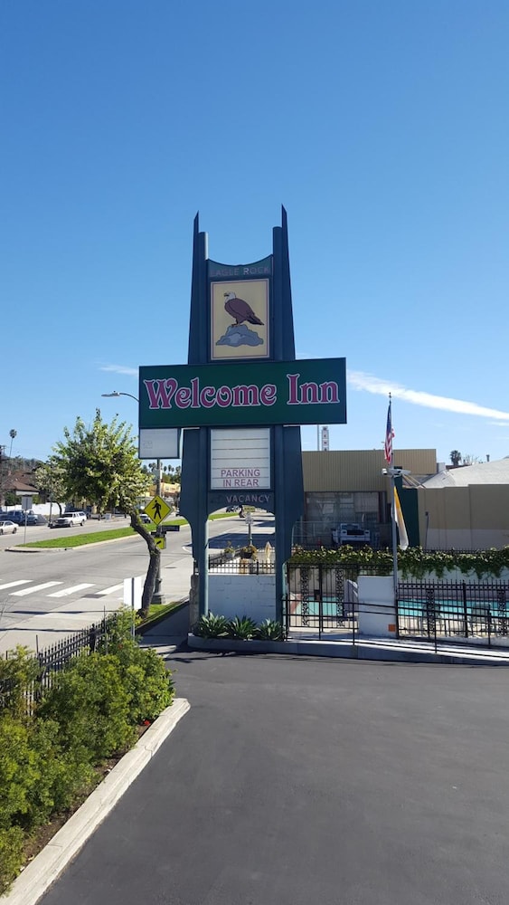 Welcome Inn 3/51