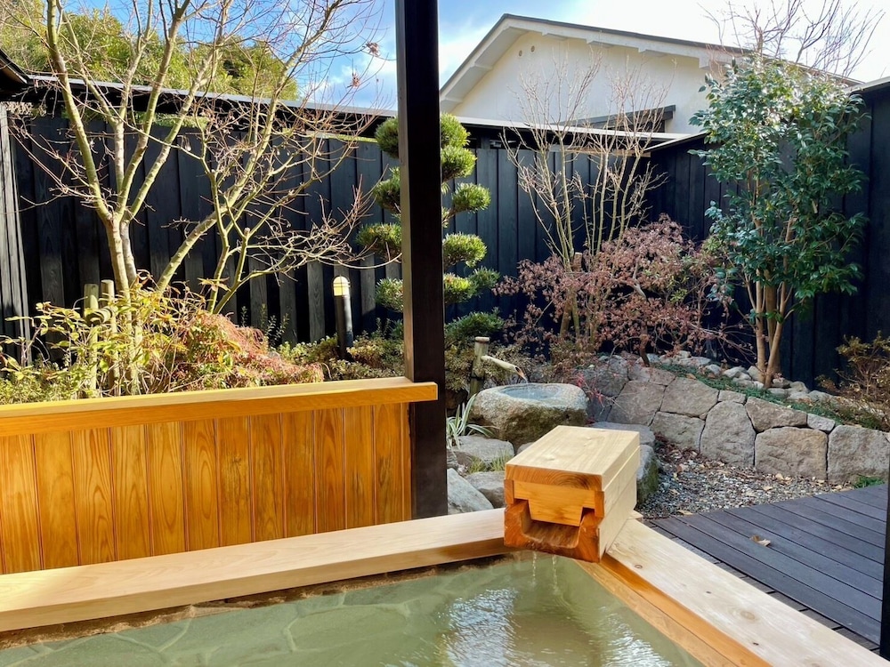 Yufuin Ryokan Seikoen 30/50