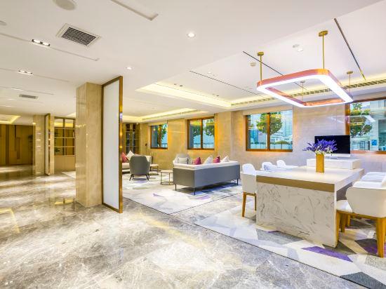 Lavande Hotel (Beijing Guomao) 6/21