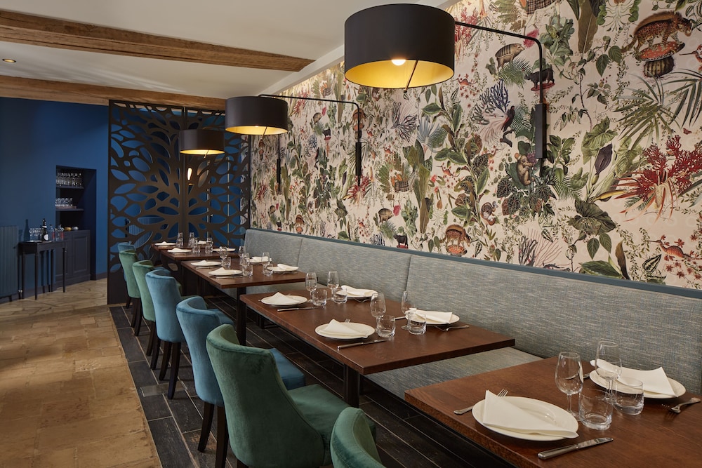 Le Relais Des Trois Chateaux 44/55