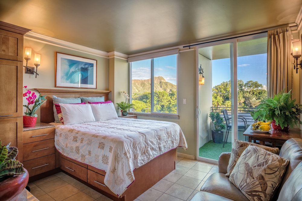 STUDIO, OCEAN VIEW, KITCHENETTE