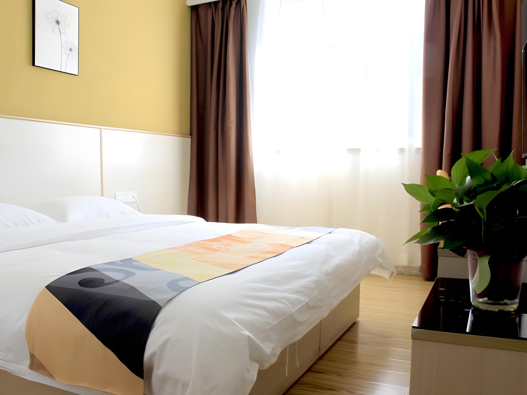 Room at Shell Xingtai Railway Station South Xinhua Road  Hotel, XINGTAI