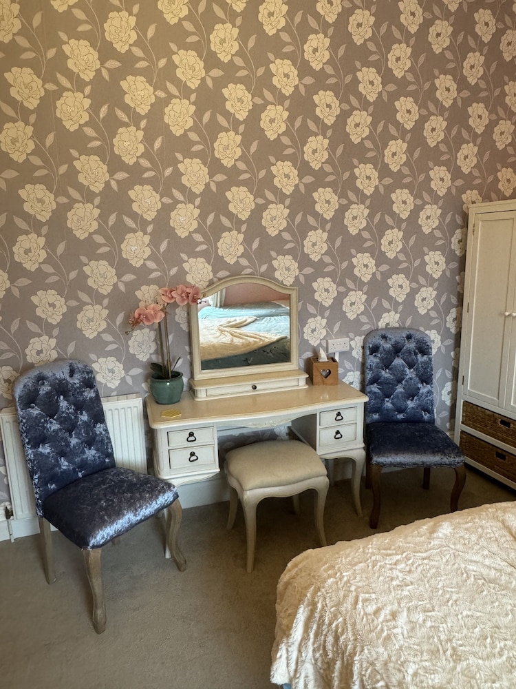 Albemarle Hotel 29/35