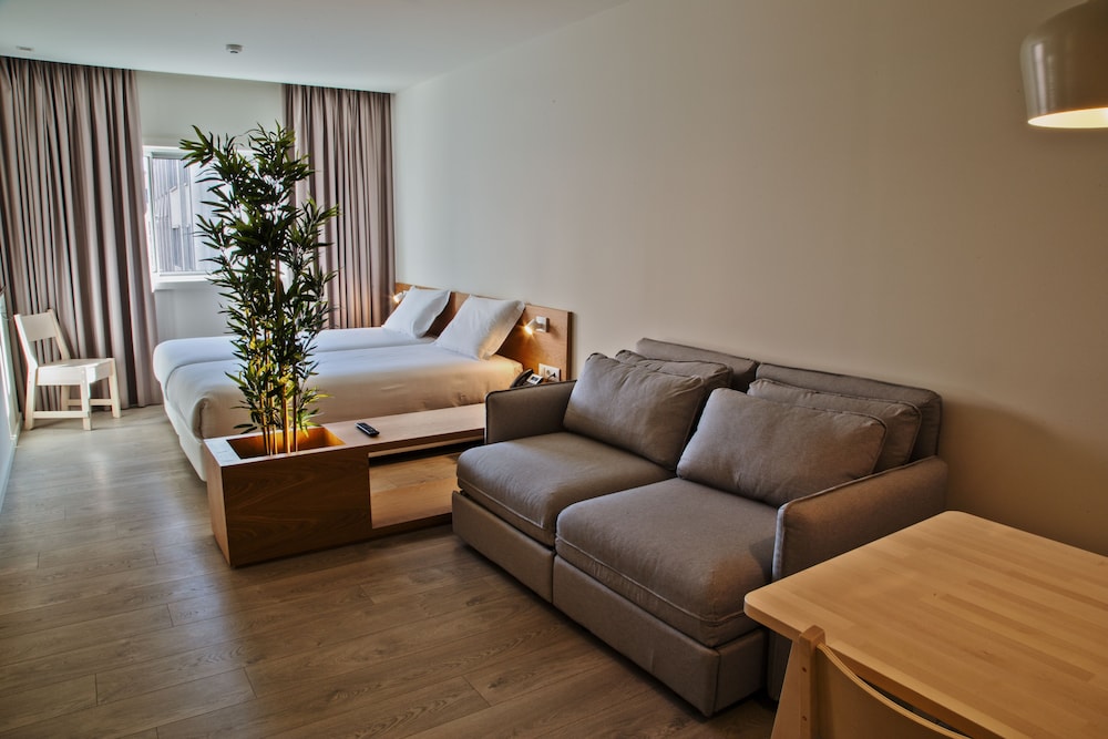 Spot Family Suites 40/68