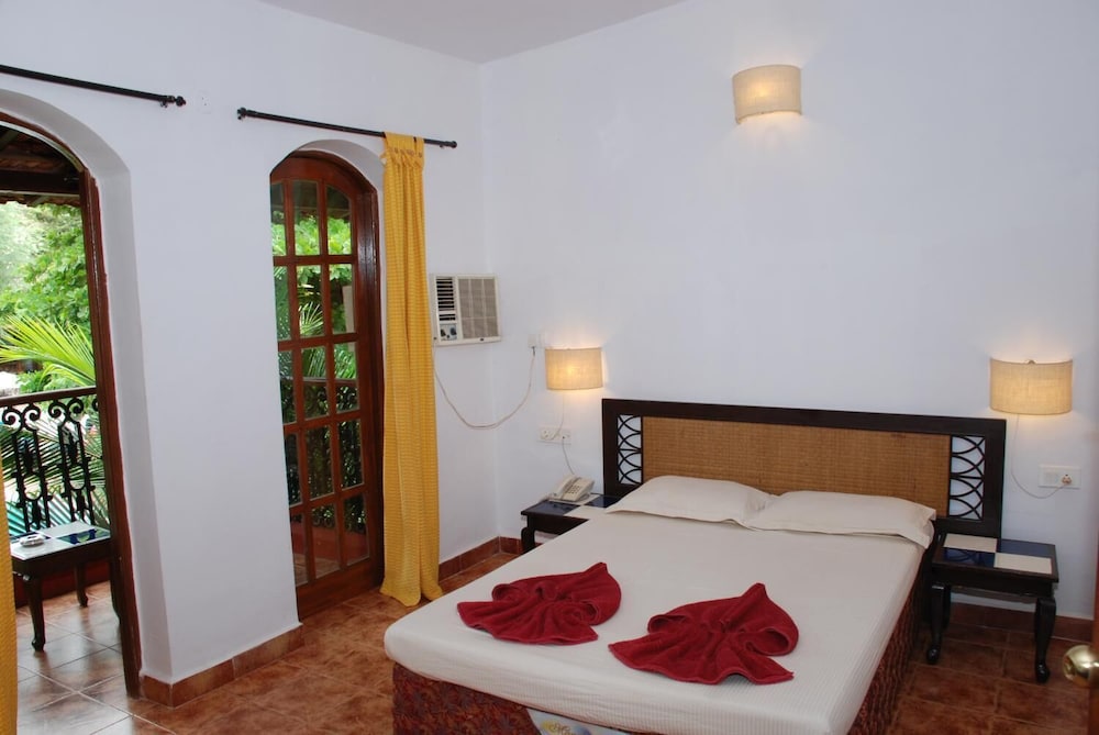 Sea Breeze Resort Candolim 13/26