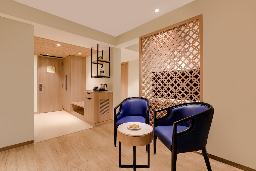 Keys Hotel Pimpri Pune 41/59