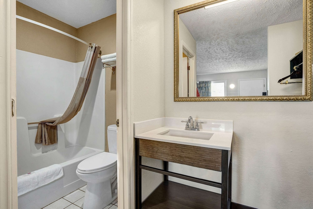 Motel6 Hillsville, VA 44/50