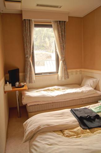 Compact, Standard, Twin Beds