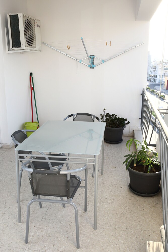 Alora Apartments 16/50