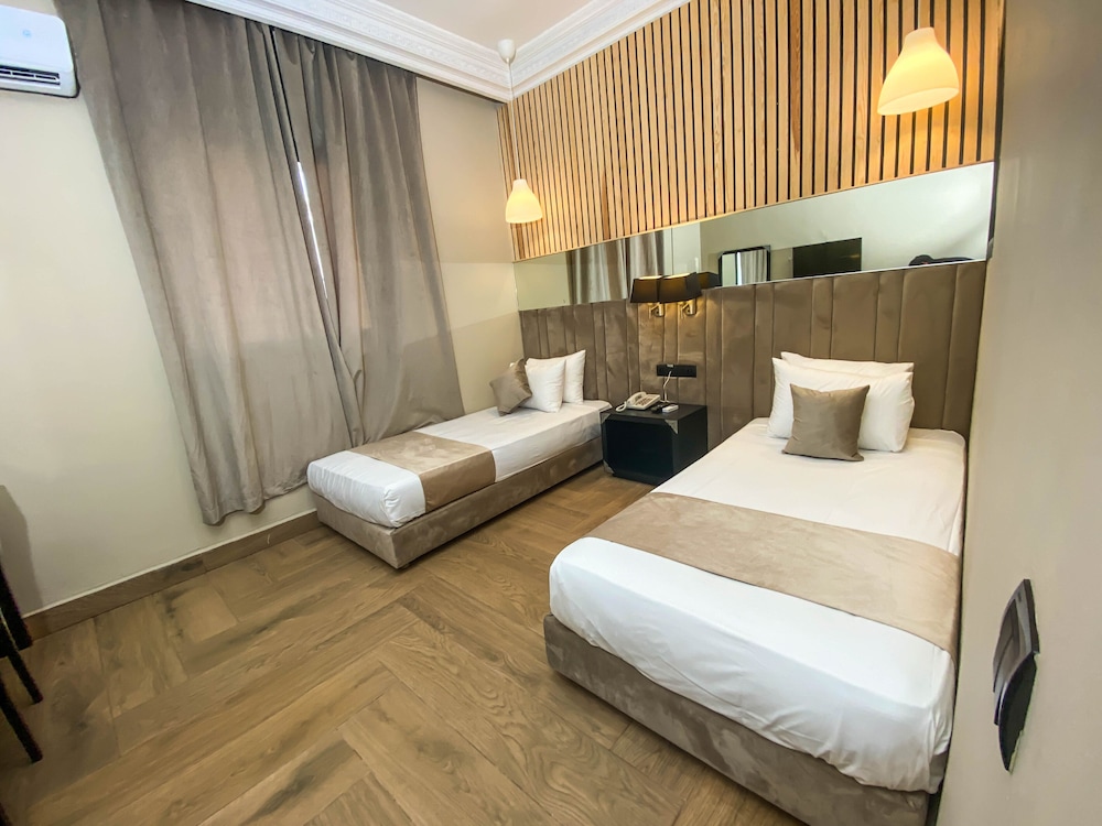 Ennasma Hotel 7/18