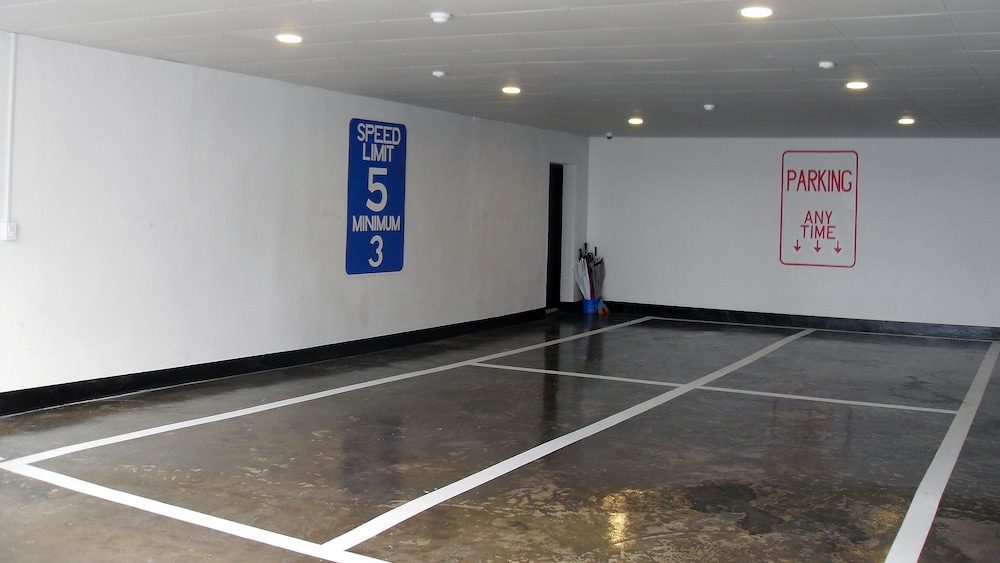 64 Inn Hotel 30/35