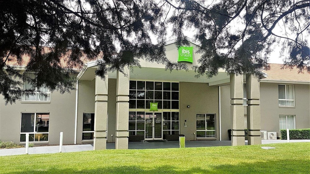 ibis Styles Canberra 5/78