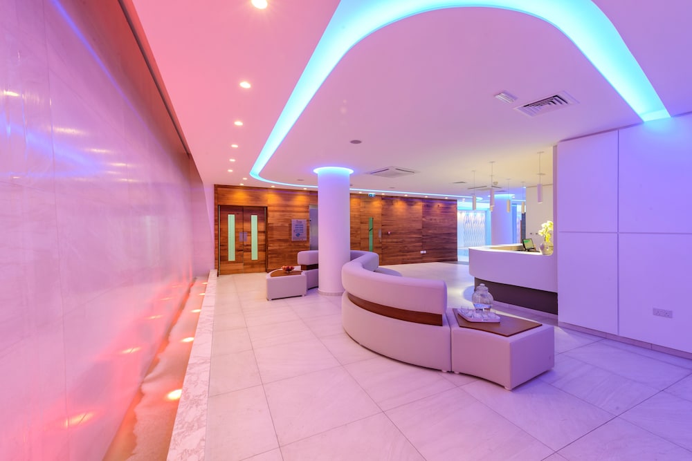 Tasia Maris Beach Hotel - Adults Only 8/49
