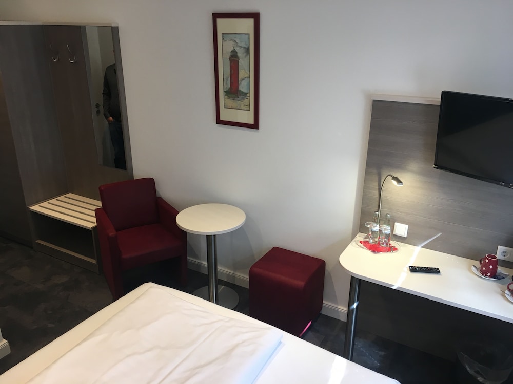 Hotel Am Stadtpark 34/63
