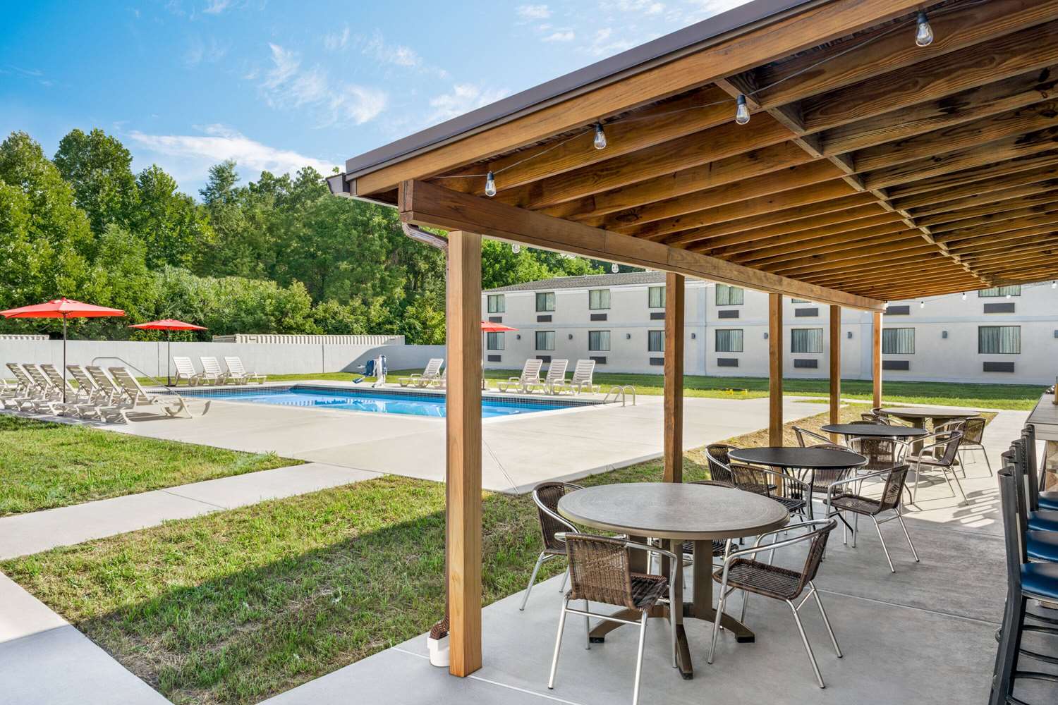 Ramada by Wyndham Allentown/Bethlehem 55/64